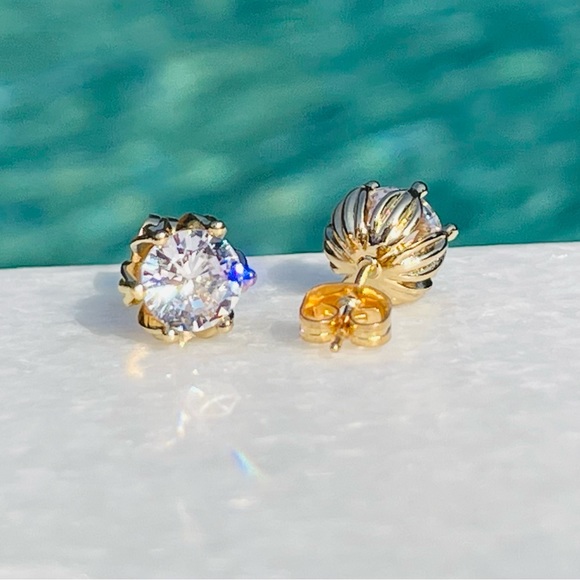 18k Yellow Gold Plated Cubic Zirconia Stud Earrings Stone Color is White - Picture 11 of 14